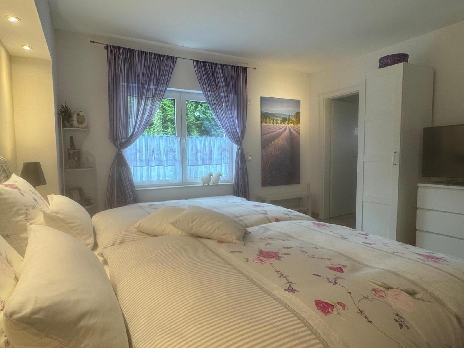 Gaestehaus Ina-Maria, Apartments Obernhof 외부 사진